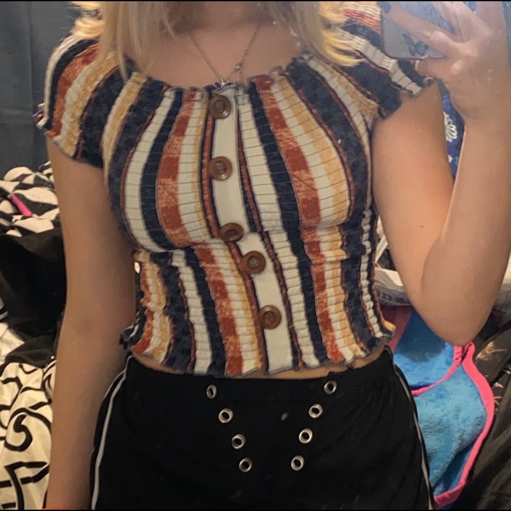 Crop top